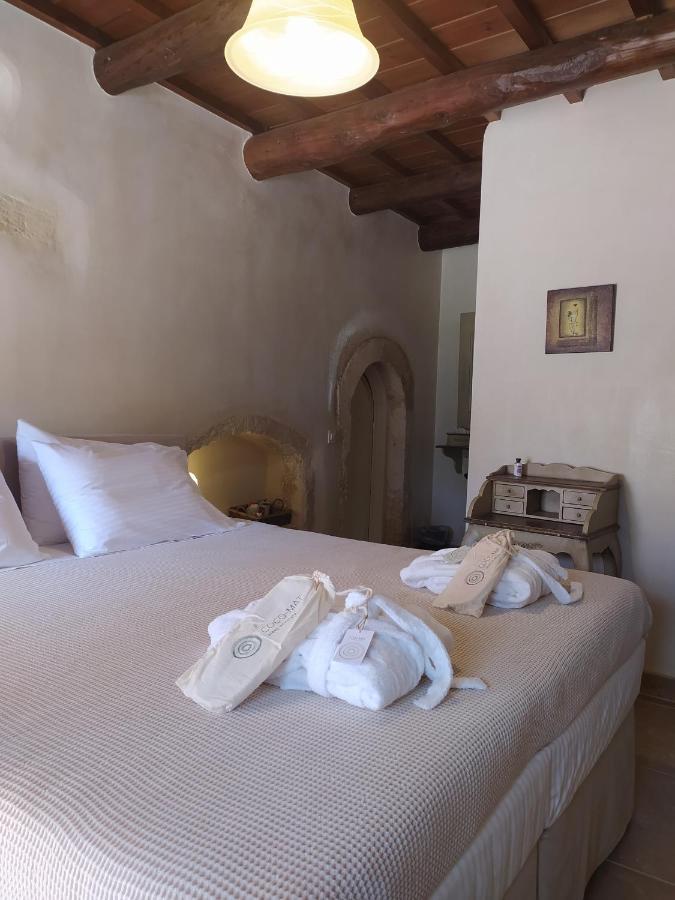 Wild Violet Villa: An Old Vision Of Luxury Melidhonion  Ngoại thất bức ảnh