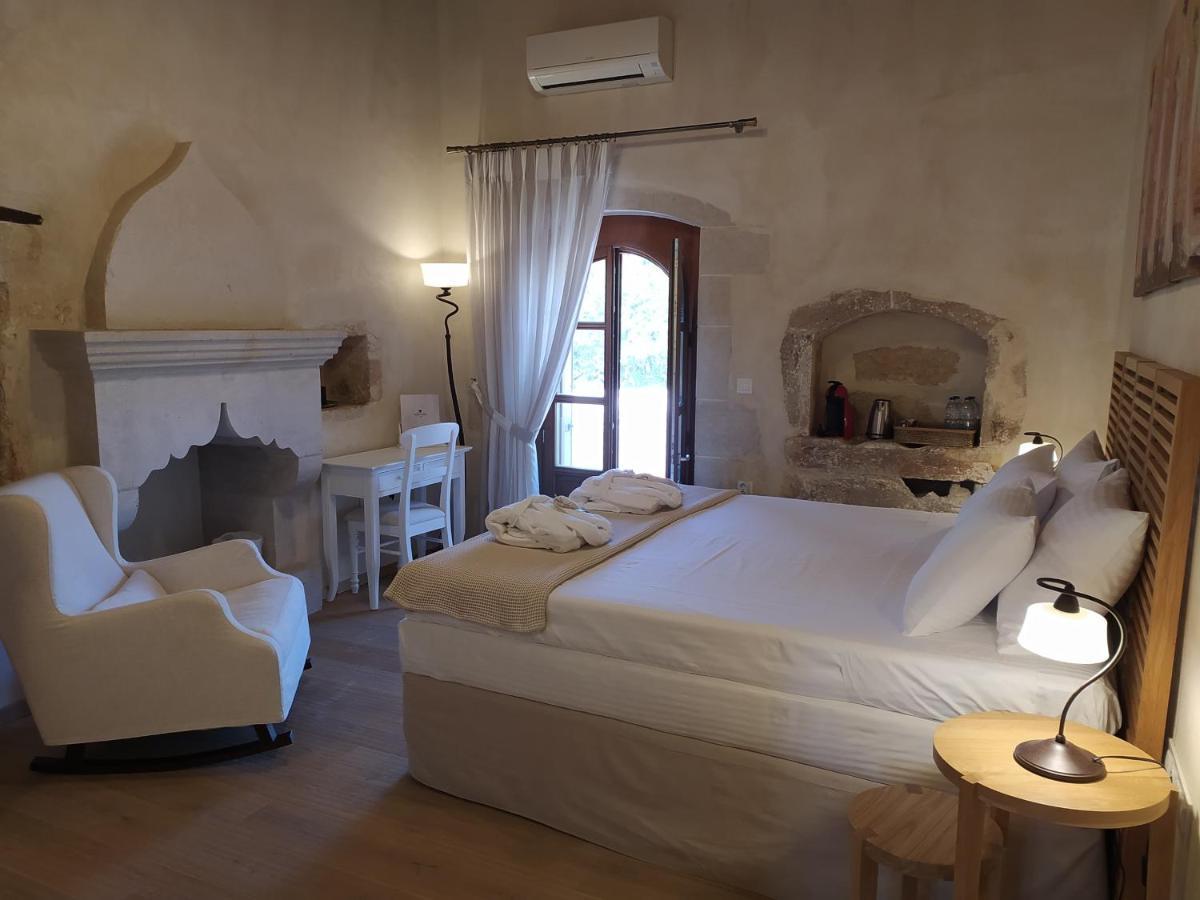 Wild Violet Villa: An Old Vision Of Luxury Melidhonion  Ngoại thất bức ảnh